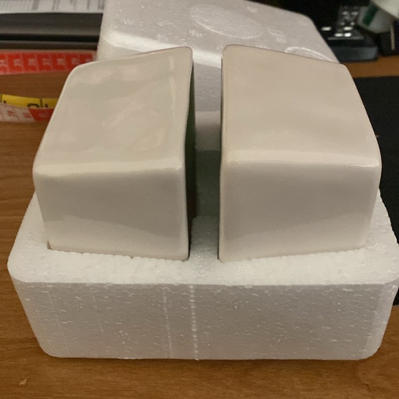 🎉2X Host Pick🎉 NIB Rae Dunn Artisan Square Bowl Set - Picture 5 of 8